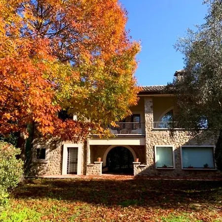 Del Nibbio Private Estate With Pool In Umbria