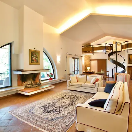 Del Nibbio Private Estate With Pool In Umbria *